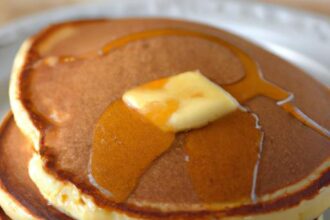 Fluffy & Easy Gluten-Free Pancakes: A Simple Morning Treat