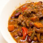Hearty Slow Cooker Beef Goulash: Effortless Comfort Food