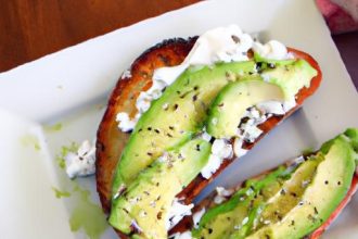Creamy Twist: Avocado Toast Meets Cottage Cheese Delight